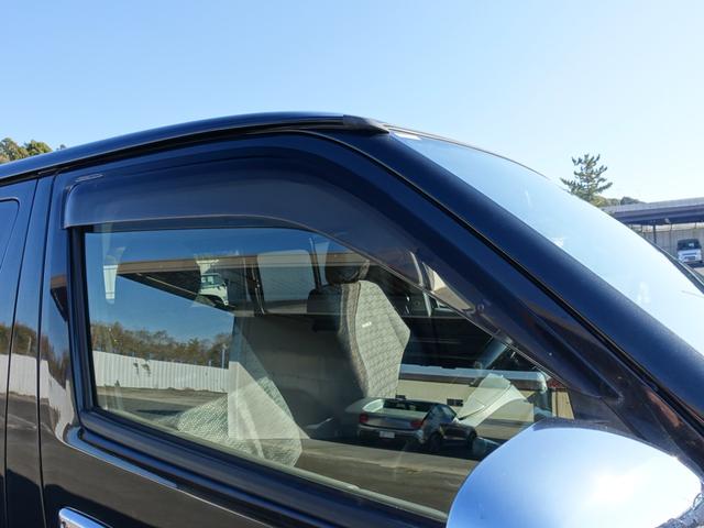 ハイエースバン スーパーGL ダークプライム 純正メモリーナビ バックカメラ フルセグ Bluetooth ステアリングリモコン ETC2.0 黒木目調パネル LEDヘッドライト オートライト フォグランプ スマートキー 後席冷暖房(28枚目)