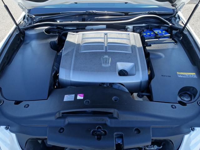 クラウン ロイヤルサルーンＧ　純正ＨＤＤナビ　フルセグ　スマートキー　コーナーセンサー　ＥＴＣ　パワーシート　ＨＩＤヘッドライト　オートライト　フォグランプ　クルーズコントロール　ステアリングリモコン（17枚目）