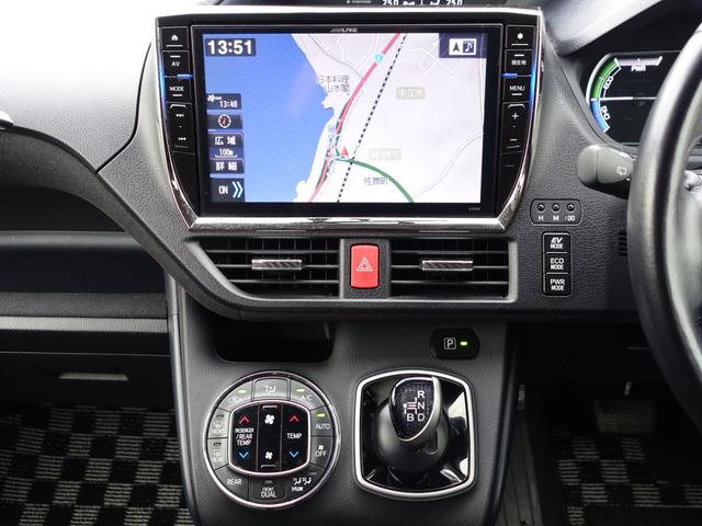 ノア ハイブリッドＧ　ＴＲＤエアロ　アルパインナビ　フリップダウンモニター　両側パワースライドドア　シートヒーター　バックカメラ　Ｂｌｕｅｔｏｏｔｈ　ナビ連動ＥＴＣ　クルーズコントロール　ＬＥＤヘッドライト　フォグランプ（10枚目）