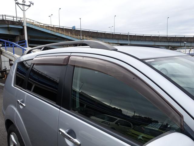 �h�A�o�C�U�[�t���ł��B