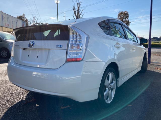 プリウス Sツーリングセレクション(4枚目)