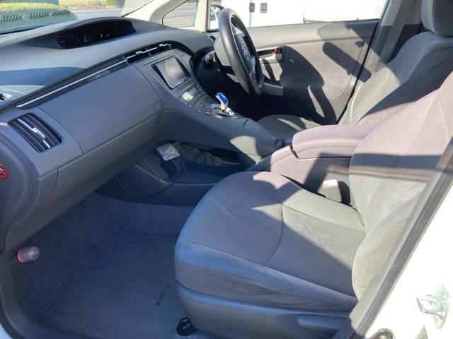 プリウス Sツーリングセレクション(7枚目)