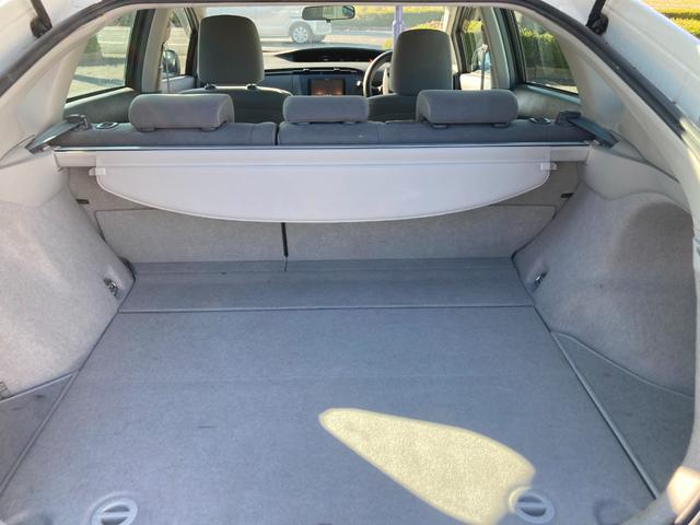 プリウス Sツーリングセレクション(9枚目)