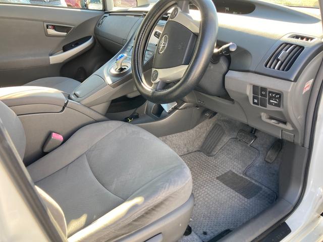 プリウス Sツーリングセレクション(11枚目)