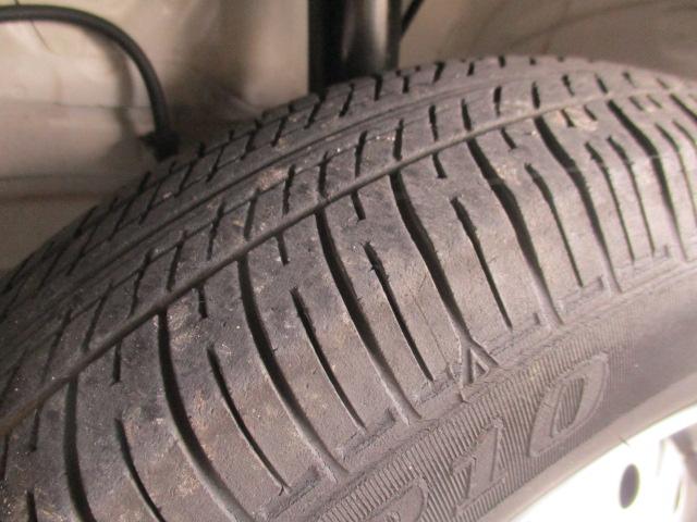 アルト ＶＰ　カロッツェリアナビ　禁煙車　ドアバイザー　キーレス　パワーステアリング　パワーウインドウ　レベライザー　盗難防止システム　横滑り防止装置　ＡＢＳ　タイミングチェーン（35枚目）