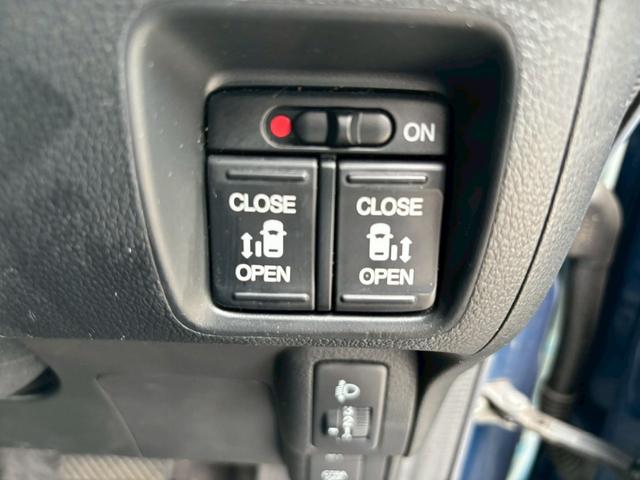 Ｎ－ＢＯＸ ２トーンカラースタイル　Ｇ　ＳＳパッケージ　両側電動スライド　ナビ　バックカメラ　ＥＴＣ（14枚目）