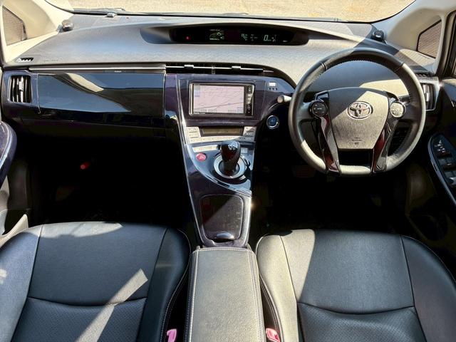 プリウス L 後期 フルセグナビ ケンスタイルエアロパーツ(5枚目)