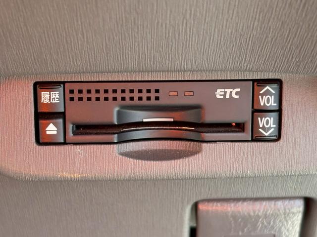 プリウス S 純正フルセグナビ バックカメラ ETC 純正アルミ(9枚目)
