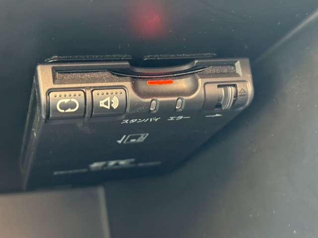 セレナ ハイウェイスター　アラウンドビューモニター両側パワースライド　純正ナビ　前方ドラレコ　ＥＴＣ　１６インチ社外アルミ　ハンズフリーオートスライド（9枚目）