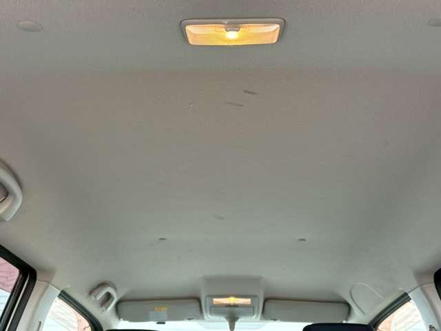 ワゴンＲ ＦＸリミテッド　社外ナビ　プッシュスタート　純正アルミ（32枚目）