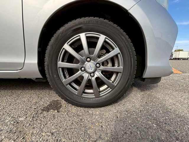 アクア Ｇ　純正ナビ　社外アルミ　キーレス（22枚目）