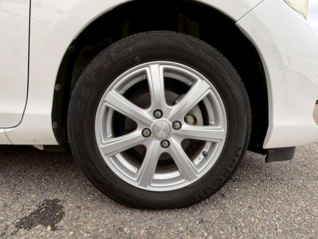 アクア Ｌ　キーレス　純正オーディオ　社外アルミ（21枚目）