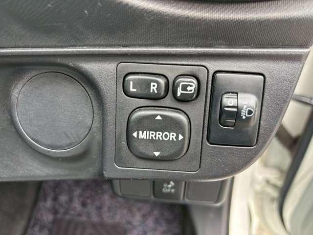 アクア Ｌ　キーレス　純正オーディオ　社外アルミ（29枚目）