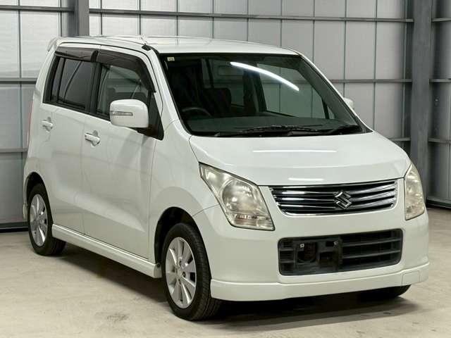 ワゴンＲ ＦＸリミテッド　純正オーディオ　プッシュスタート　純正アルミ　電動格納ミラー　オートエアコン（6枚目）