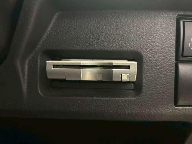 スペーシアカスタム GS 衝突軽減ブレーキ 片側パワースライド 社外ナビ バックカメラ ETC HID フォグライト 純正アルミ プッシュスタート(13枚目)