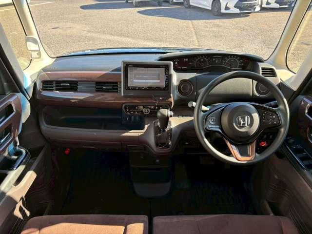 Ｎ－ＢＯＸ Ｇ・Ｌホンダセンシング　カッパーブラウンスタイル　衝突軽減ブレーキ　両側パワースライド　純正フルセグナビ　バックカメラ　ＥＴＣ　前方ドラレコ（10枚目）