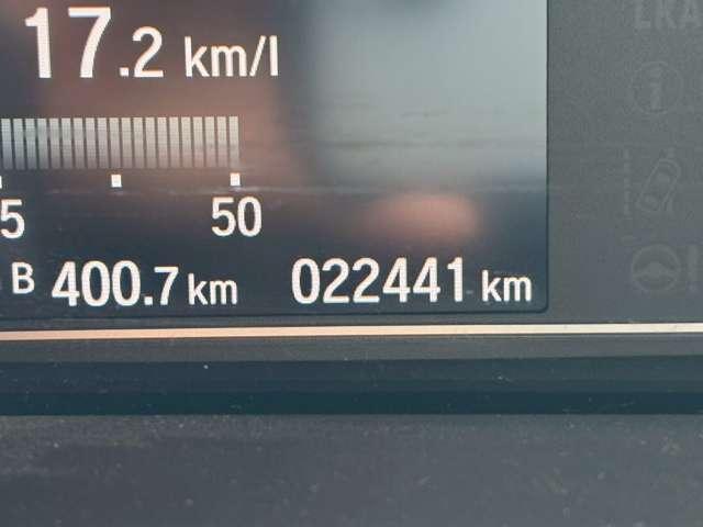 Ｎ－ＢＯＸカスタム Ｇ・Ｌホンダセンシング　両側パワースライド　衝突軽減ブレーキ　純正ＣＤ／ＳＤ／Ｂｌｕｅｔｏｏｔｈ対応ナビ　バックカメラ　ＥＴＣ　アダプティブクルーズコントロール　シーケンシャルウインカー　ＬＥＤヘッドライト　純正アルミ（10枚目）