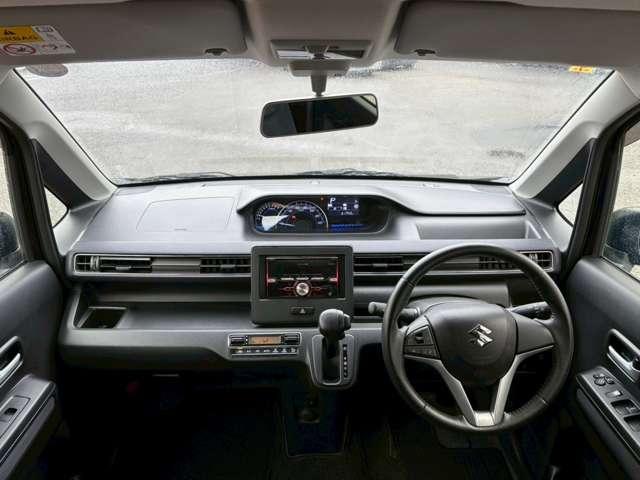 ワゴンＲ ハイブリッドＦＺ　純正オーディオ　プッシュスタート　純正アルミ　シートヒーター（9枚目）