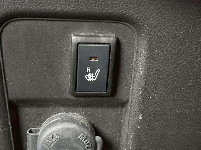 ワゴンＲ ハイブリッドＦＺ　純正オーディオ　プッシュスタート　純正アルミ　シートヒーター（13枚目）