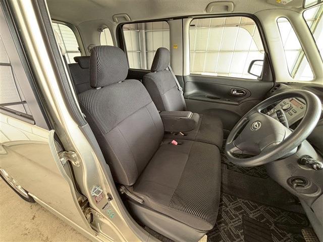 タント Ｘリミテッド　片側パワースライド　純正オーディオ　ＨＩＤ　フォグライト　純正アルミ　電動格納ミラー（35枚目）