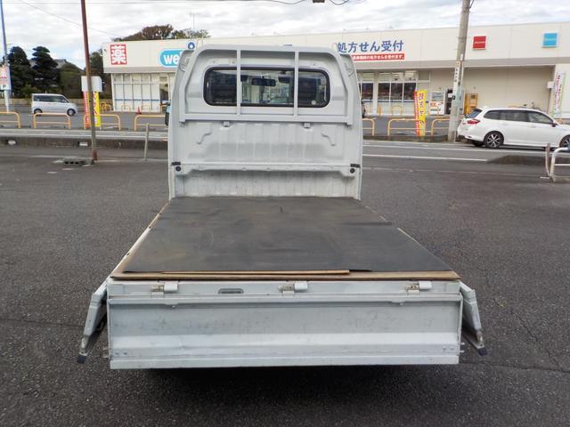 キャリイトラック KCエアコン・パワステ 4WD 5速マニュアル エアコン パワステ 内装クリーニング済(15枚目)