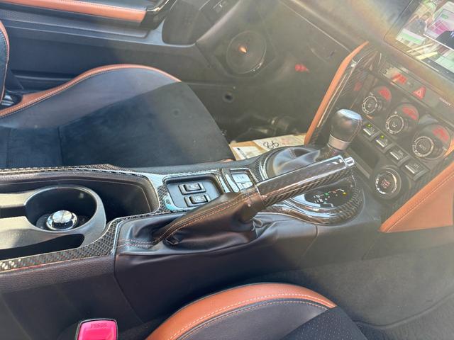 86 GTリミテッド 社外エアロパーツ 車高調 カスタムオーディオ(9枚目)