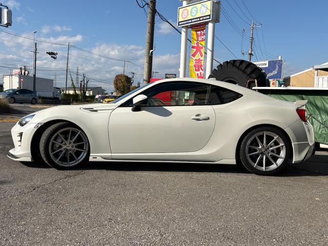 86 GTリミテッド 社外エアロパーツ 車高調 カスタムオーディオ(32枚目)