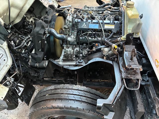 キャンター 　３トン（12枚目）