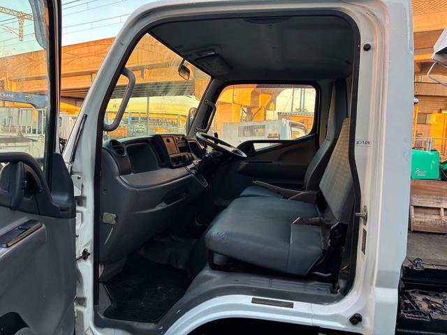 キャンター 　３トン（18枚目）