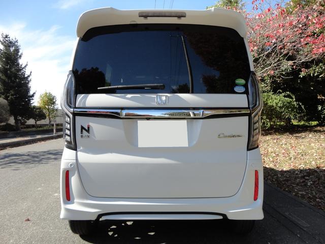 N-BOXカスタム G・Lターボホンダセンシング プッシュスタート 両側パワースライド バックカメラ ビルトインETC ドライブレコーダー 半革シート 純正8インチナビ TV 軽減ブレーキ純正15インチターボアルミ(3枚目)