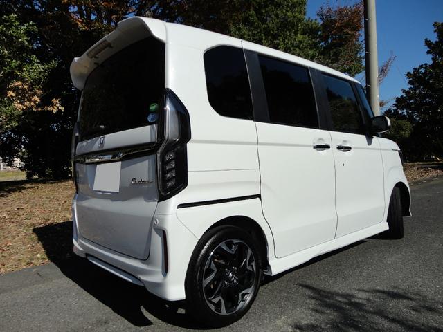 N-BOXカスタム G・Lターボホンダセンシング プッシュスタート 両側パワースライド バックカメラ ビルトインETC ドライブレコーダー 半革シート 純正8インチナビ TV 軽減ブレーキ純正15インチターボアルミ(8枚目)