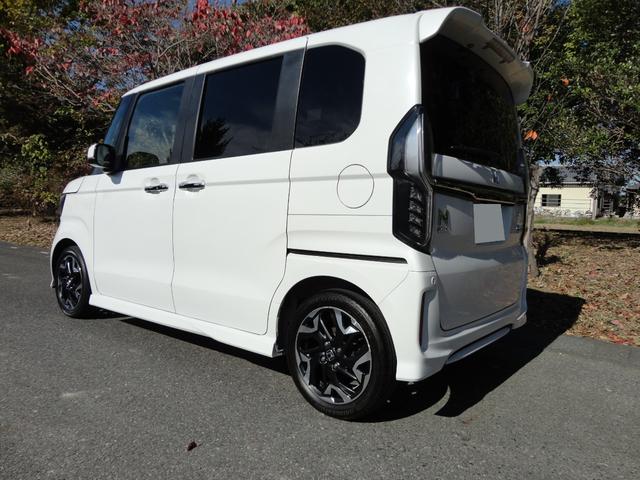 N-BOXカスタム G・Lターボホンダセンシング プッシュスタート 両側パワースライド バックカメラ ビルトインETC ドライブレコーダー 半革シート 純正8インチナビ TV 軽減ブレーキ純正15インチターボアルミ(9枚目)