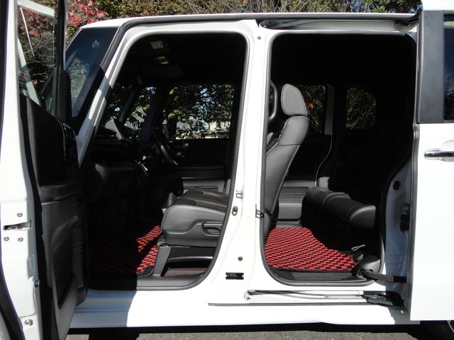 N-BOXカスタム G・Lターボホンダセンシング プッシュスタート 両側パワースライド バックカメラ ビルトインETC ドライブレコーダー 半革シート 純正8インチナビ TV 軽減ブレーキ純正15インチターボアルミ(15枚目)