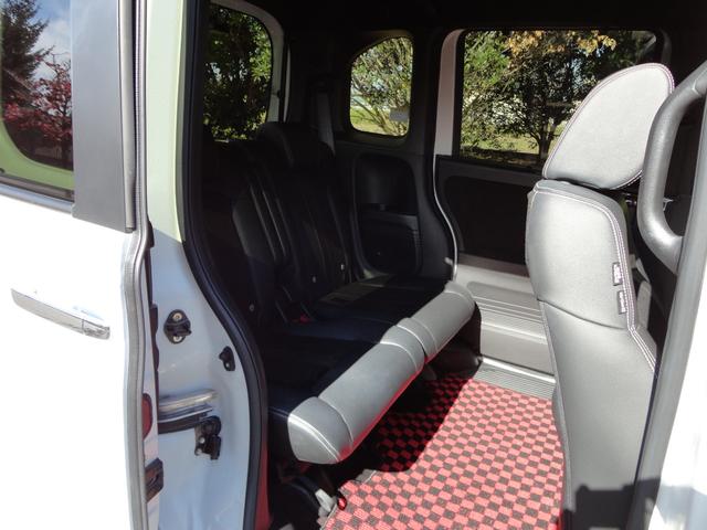 N-BOXカスタム G・Lターボホンダセンシング プッシュスタート 両側パワースライド バックカメラ ビルトインETC ドライブレコーダー 半革シート 純正8インチナビ TV 軽減ブレーキ純正15インチターボアルミ(17枚目)