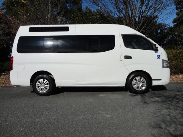 NV350キャラバンバン スーパーロングワイドDX 福祉車両 車椅子2基 オートステップ 左スライドドア- 定員10名 バックカメラ(17枚目)