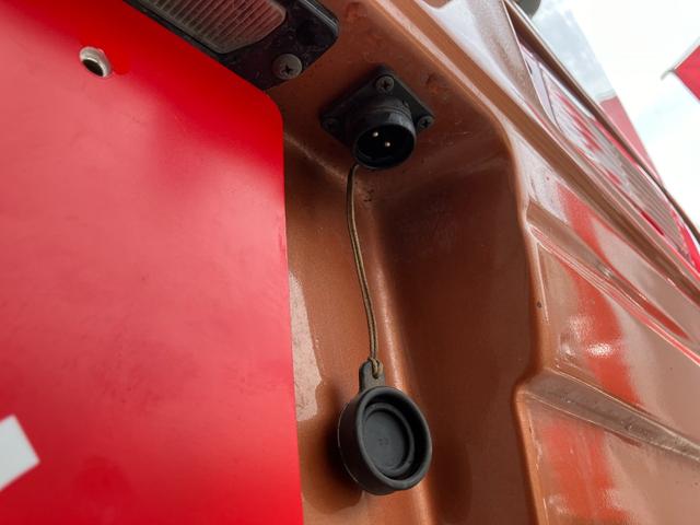 キャリイトラック ＫＣエアコン・パワステ　４ＷＤ　キャンピングカー　ドライブレコーダー　ＥＴＣ　アルミホイール　ＡＴ　ＣＤ　エアコン　パワーステアリング（19枚目）