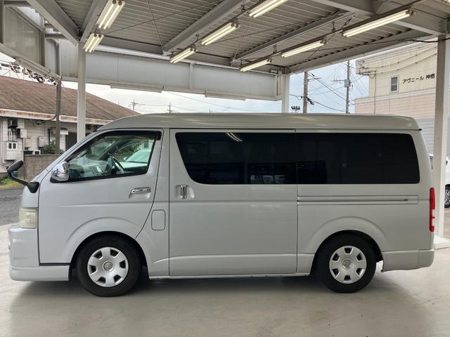 ハイエースワゴン ＧＬ　ＥＴＣ　バックカメラ　ナビ　ＴＶ　電動スライドドア　キーレスエントリー　電動格納ミラー　ＡＴ　ＣＤ　ＵＳＢ　Ｂｌｕｅｔｏｏｔｈ　１００Ｖ電源　盗難防止システム　ＡＢＳ　エアコン　パワーステアリング（15枚目）