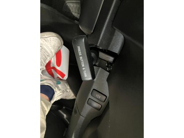 ハイエースワゴン ＧＬ　ＥＴＣ　バックカメラ　ナビ　ＴＶ　電動スライドドア　キーレスエントリー　電動格納ミラー　ＡＴ　ＣＤ　ＵＳＢ　Ｂｌｕｅｔｏｏｔｈ　１００Ｖ電源　盗難防止システム　ＡＢＳ　エアコン　パワーステアリング（26枚目）