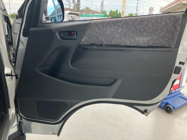 ハイエースワゴン ＧＬ　ＥＴＣ　バックカメラ　ナビ　ＴＶ　電動スライドドア　キーレスエントリー　電動格納ミラー　ＡＴ　ＣＤ　ＵＳＢ　Ｂｌｕｅｔｏｏｔｈ　１００Ｖ電源　盗難防止システム　ＡＢＳ　エアコン　パワーステアリング（44枚目）