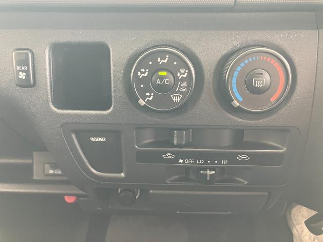 ハイエースワゴン ＧＬ　ＥＴＣ　バックカメラ　ナビ　ＴＶ　電動スライドドア　キーレスエントリー　電動格納ミラー　ＡＴ　ＣＤ　ＵＳＢ　Ｂｌｕｅｔｏｏｔｈ　１００Ｖ電源　盗難防止システム　ＡＢＳ　エアコン　パワーステアリング（49枚目）