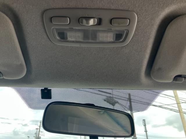 ハイエースワゴン ＧＬ　ＥＴＣ　バックカメラ　ナビ　ＴＶ　電動スライドドア　キーレスエントリー　電動格納ミラー　ＡＴ　ＣＤ　ＵＳＢ　Ｂｌｕｅｔｏｏｔｈ　１００Ｖ電源　盗難防止システム　ＡＢＳ　エアコン　パワーステアリング（64枚目）