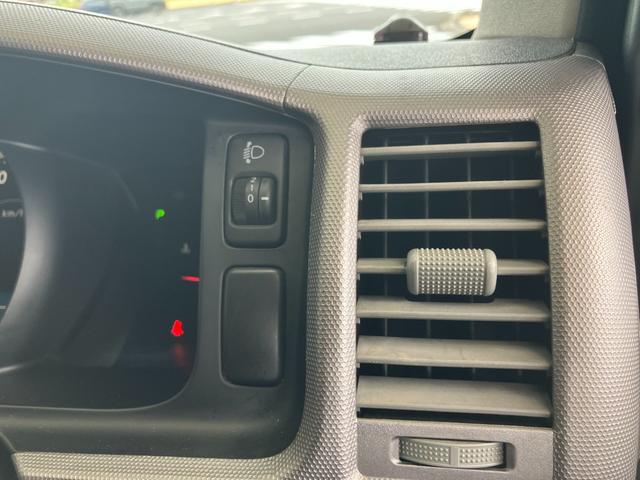 ハイエースワゴン ＧＬ　ＥＴＣ　バックカメラ　ナビ　ＴＶ　電動スライドドア　キーレスエントリー　電動格納ミラー　ＡＴ　ＣＤ　ＵＳＢ　Ｂｌｕｅｔｏｏｔｈ　１００Ｖ電源　盗難防止システム　ＡＢＳ　エアコン　パワーステアリング（71枚目）