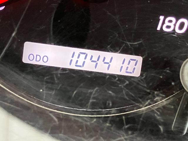 ランドクルーザープラド TX 4WD バックカメラ ナビ アルミホイール キーレスエントリー 電動格納ミラー AT 盗難防止システム 衝突安全ボディ CD MD 3列シート ABS エアコン パワーステアリング パワーウィンドウ(23枚目)