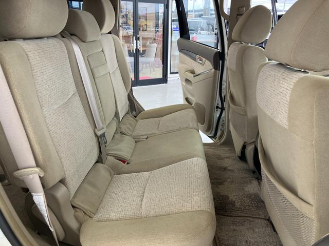 ランドクルーザープラド TX 4WD バックカメラ ナビ アルミホイール キーレスエントリー 電動格納ミラー AT 盗難防止システム 衝突安全ボディ CD MD 3列シート ABS エアコン パワーステアリング パワーウィンドウ(68枚目)
