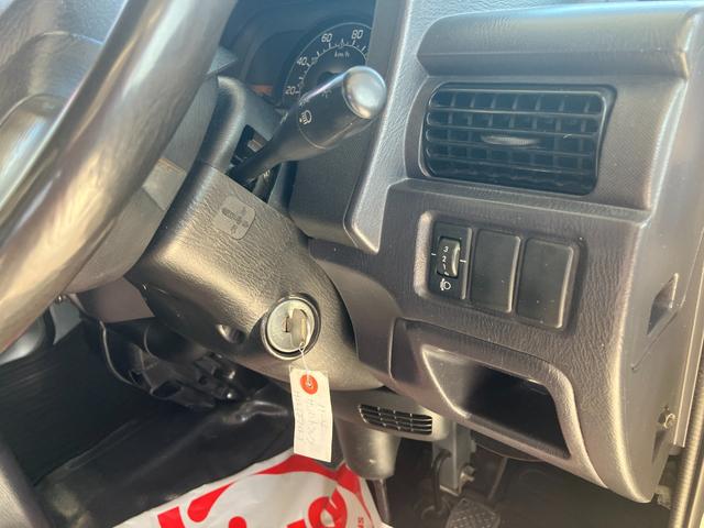 この度は当店のお車をご覧になっていただき、誠にありがとうございます。ぜひじっくりとご検討下さい。気軽にお問合せ・お見積りお待ちしております。