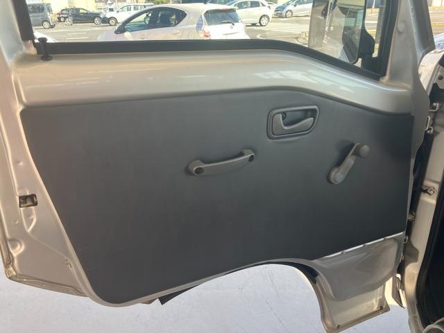 すぐにご来店頂けない場合や遠方にお住まいの方、車両状態の詳細が知りたい方はお気軽にご連絡下さい♪