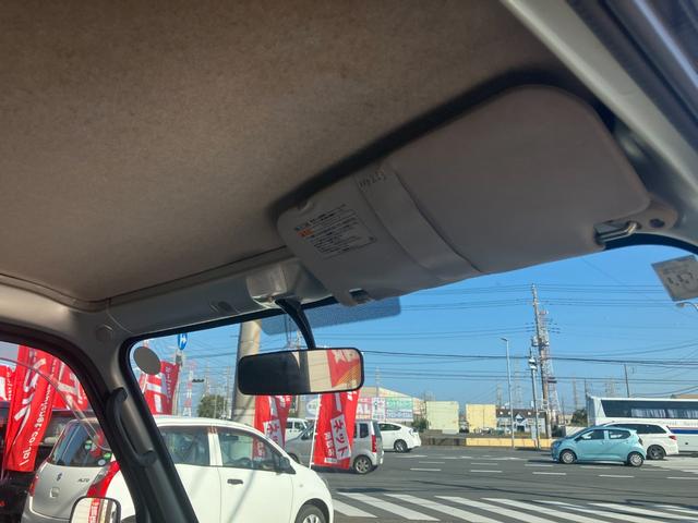 ご覧いただきありがとうございます♪気になったお車がありましたらお気軽にお電話をください♪