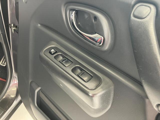 ジムニー クロスアドベンチャー 2.5インチアップ 4WD ドライブレコーダー ETC ナビ TV キーレスエントリー 電動格納ミラー シートヒーター AT ABS USB アルミホイール 衝突安全ボディ エアコン パワーウィンドウ(11枚目)