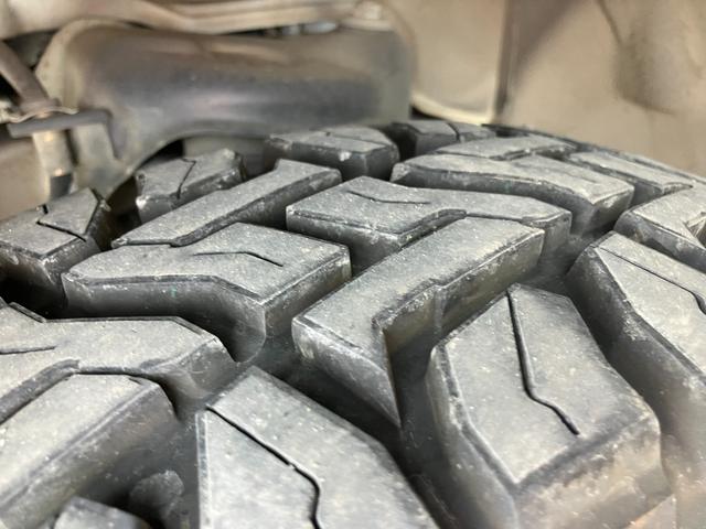 ジムニー クロスアドベンチャー 2.5インチアップ 4WD ドライブレコーダー ETC ナビ TV キーレスエントリー 電動格納ミラー シートヒーター AT ABS USB アルミホイール 衝突安全ボディ エアコン パワーウィンドウ(69枚目)