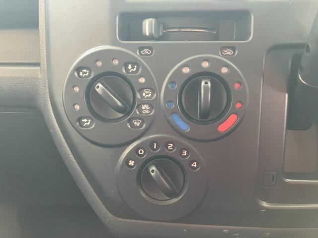 タウンエースバン ＧＬ　ＥＴＣ　バックカメラ　ナビ　ＴＶ　クリアランスソナー　衝突被害軽減システム　両側スライドドア　キーレスエントリー　アイドリングストップ　電動格納ミラー　ＣＶＴ　ＣＤ　ＵＳＢ　Ｂｌｕｅｔｏｏｔｈ　ＥＳＣ（5枚目）